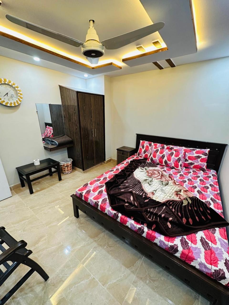 Moven Inn Hotel Islamabad Extérieur photo